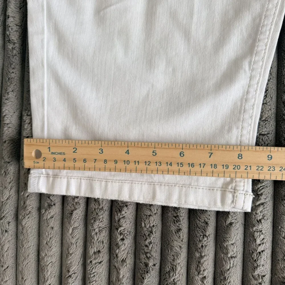 Apple Bottoms Vintage True Y2K White Bermuda Shorts Women’s 11/12 Low Rise